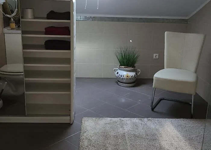 Suzana Novi Vinodolski