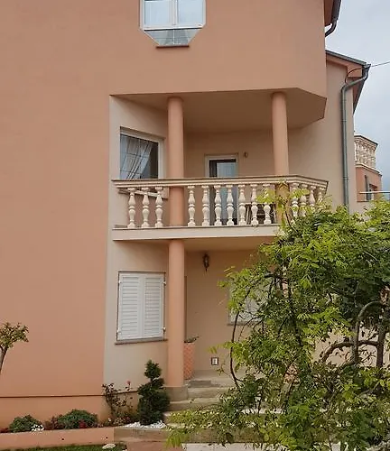 Suzana Lejlighed Novi Vinodolski